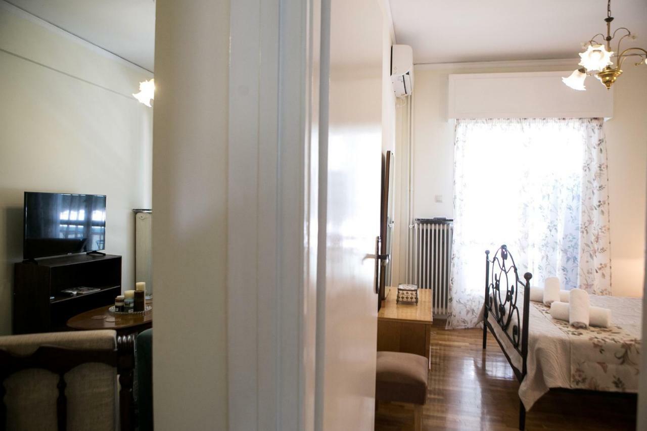 Best House, Larisis Metro, 아테네 외부 사진